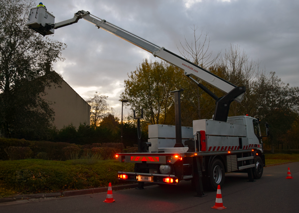 Professional tree pruning choose aerial work platform
