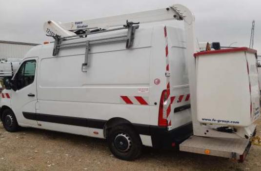 file n°1238 aerial platform fe121ft on a renault master van